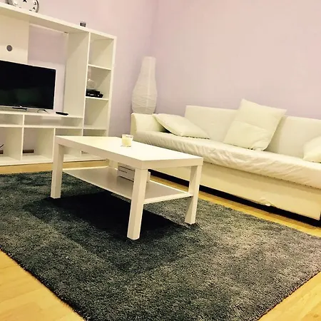 White House Apartment *