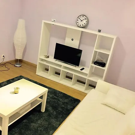 Apartment White House *
